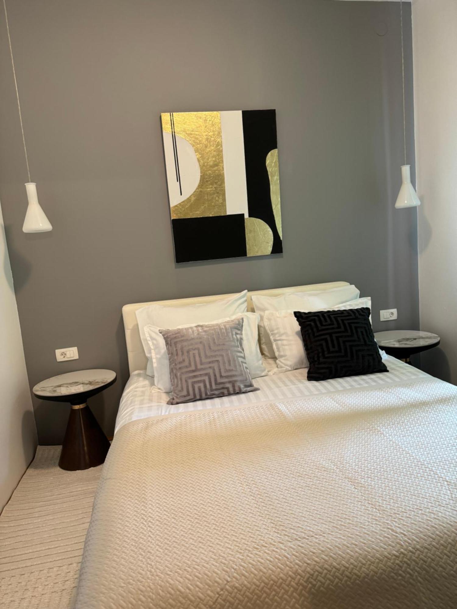 Leone Apartments With Free Parking Pula